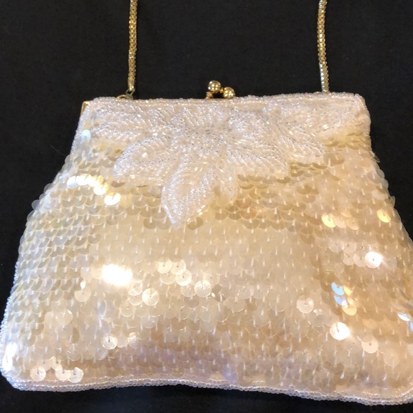 Handbag - Picture 2 of 6